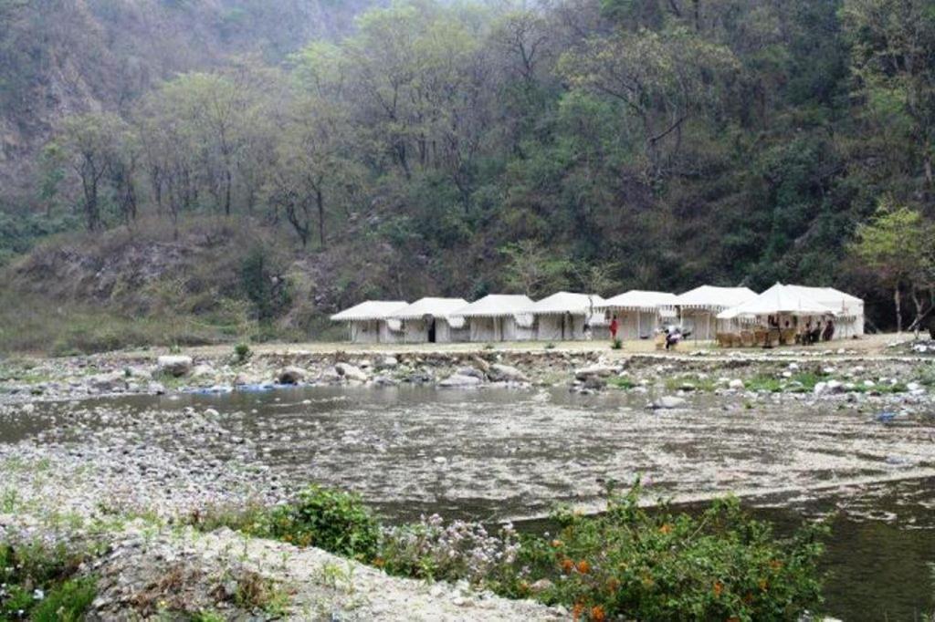 Elephant Brook Resort Rishīkesh Buitenkant foto