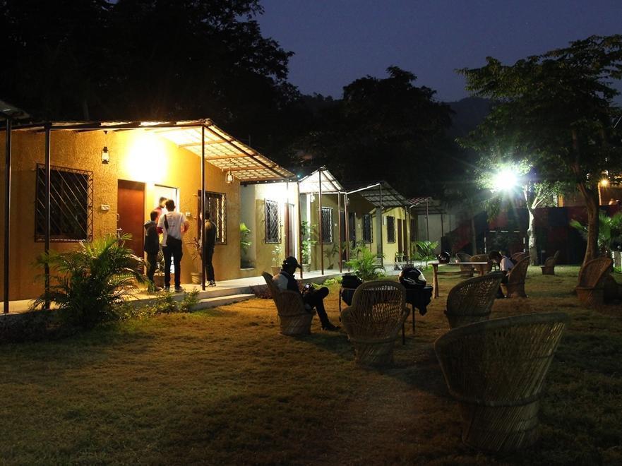Elephant Brook Resort Rishīkesh Buitenkant foto